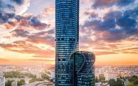 30Th+ Floor Apartments In Sky Tower